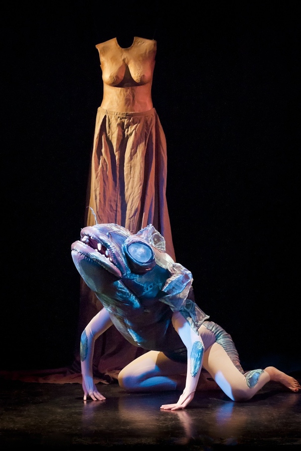 Exuvia - Magical Theatre & the Amanda Puijk Company